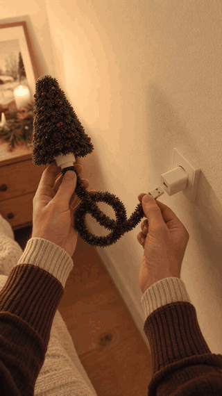 USB Christmas projector real room demonstration