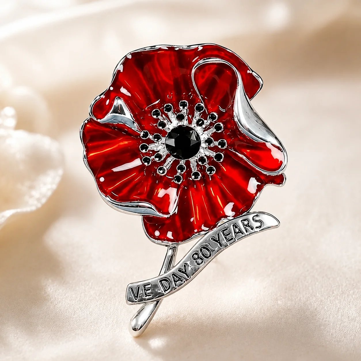 VE Day 80 Poppy Brooch | Limited Edition Anniversary Keepsake