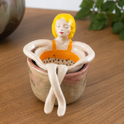 ☕Whimsical Sitting Lady Ceramic Tea Strainer Collection