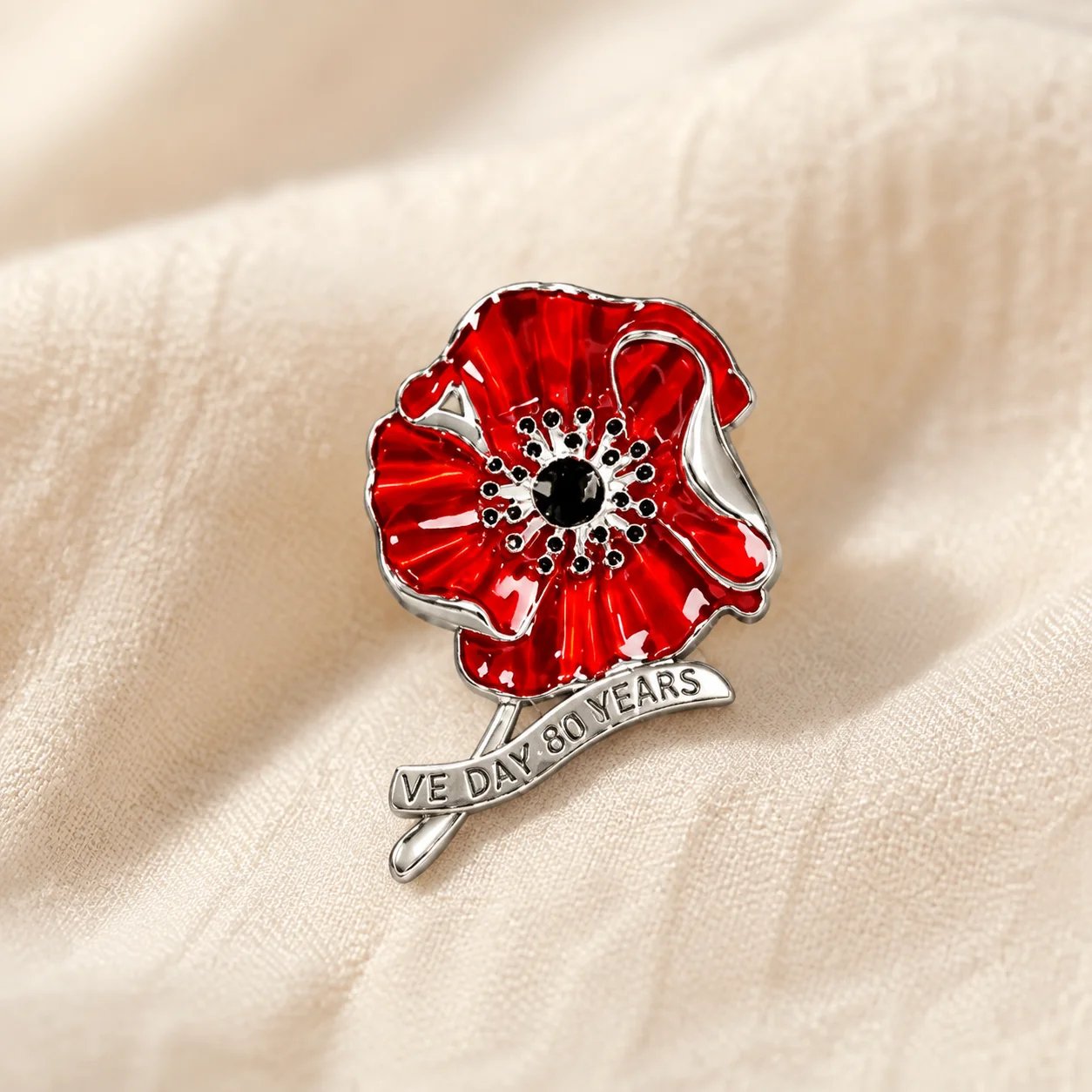 VE Day 80 Poppy Brooch | Limited Edition Anniversary Keepsake